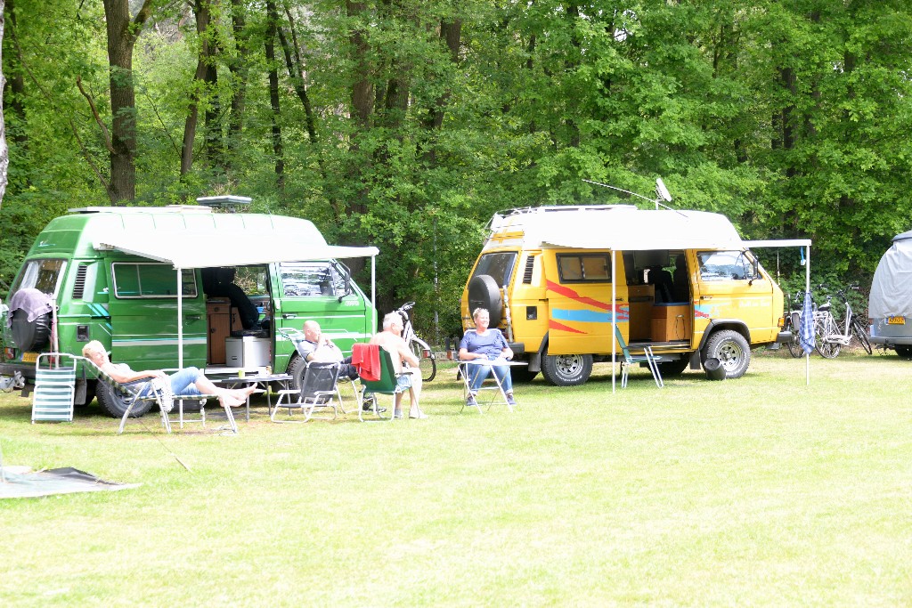 ../Images/Voorjaars meeting 25 jaar VW busclub 013.jpg